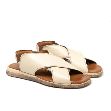 Crossover strap leather flat sandals