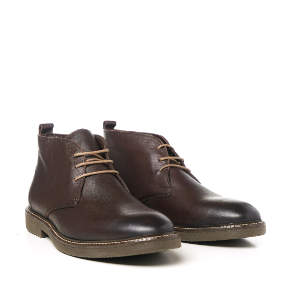 Brown Chukka boots for men