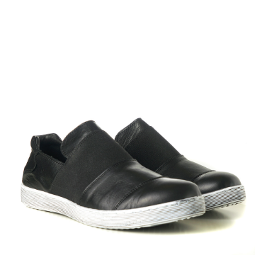 Casual slip-on sneakers/loafers
